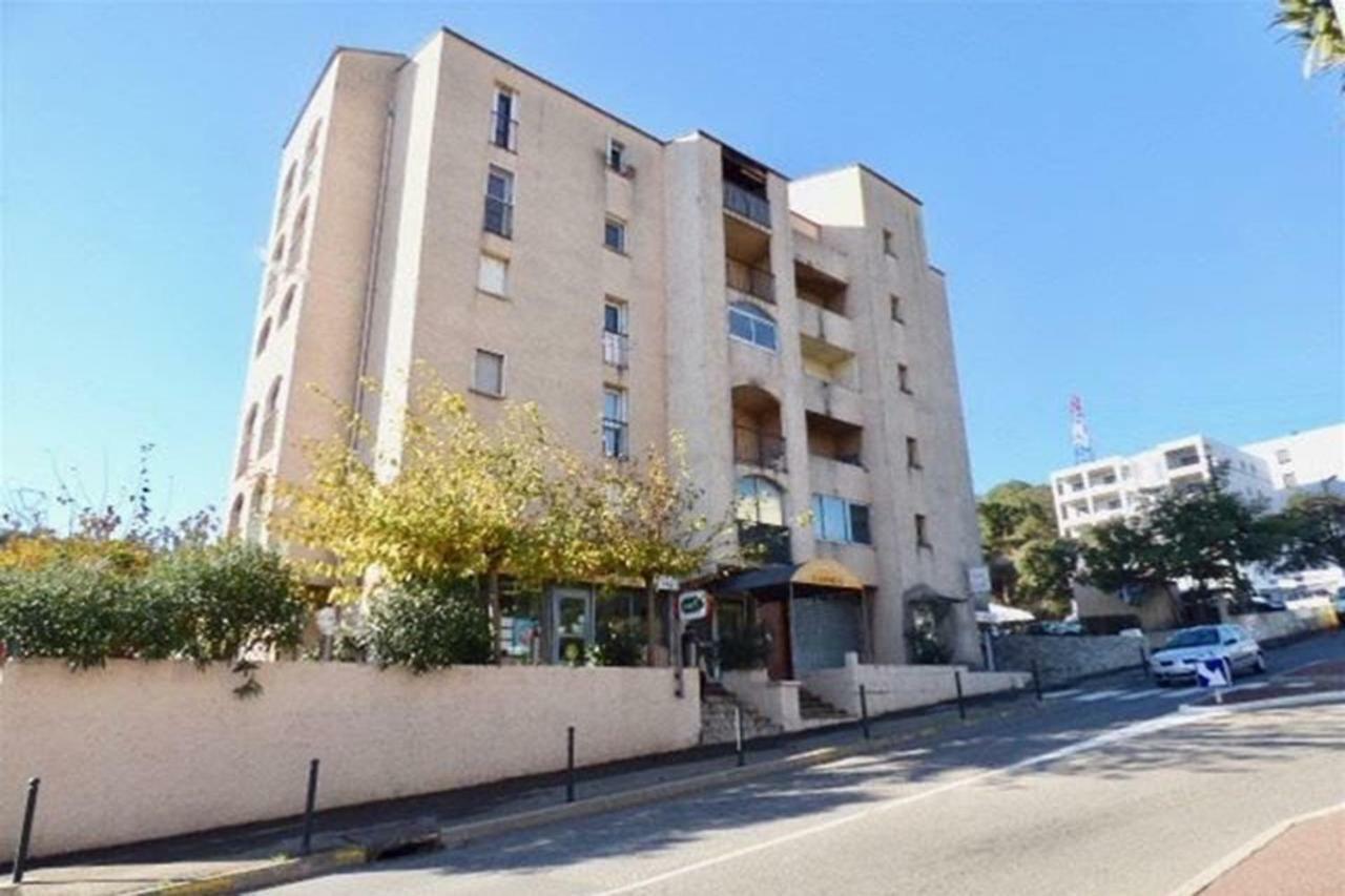 Offre Special Bastia Proche Centre Parking Eksteriør bilde